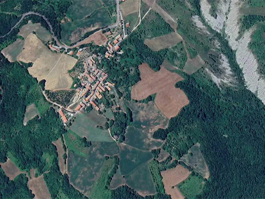 Immagine 28 di Villa in vendita  in Frazione Rossone a Zavattarello