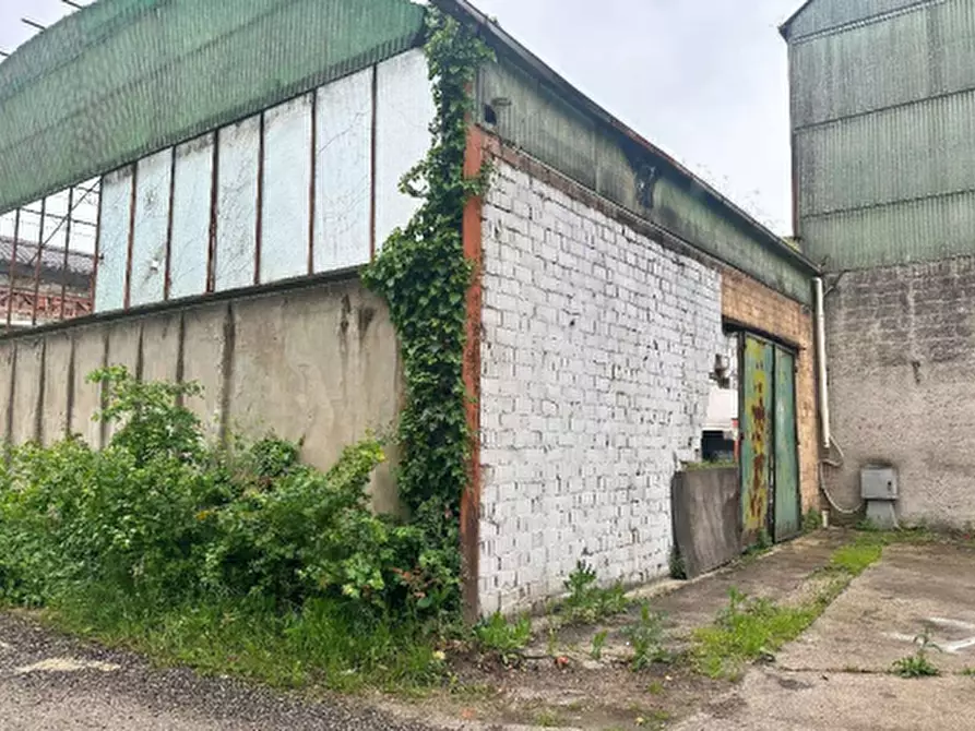 Immagine 2 di Capannone industriale in vendita  in Contrada Caldarette di Fermo a Fermo