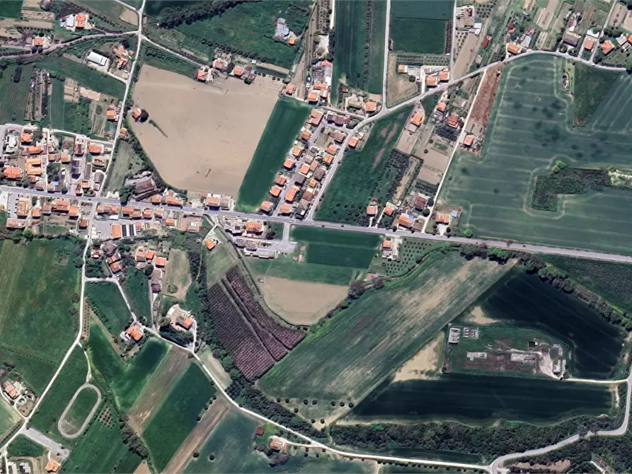 Immagine 7 di Magazzino in vendita  in Via S.P Faleriensa a Monte Urano