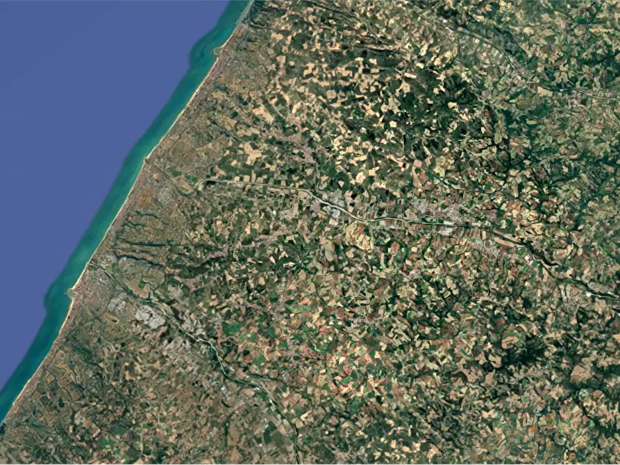 Immagine 10 di Magazzino in vendita  in Via S.P Faleriensa a Monte Urano