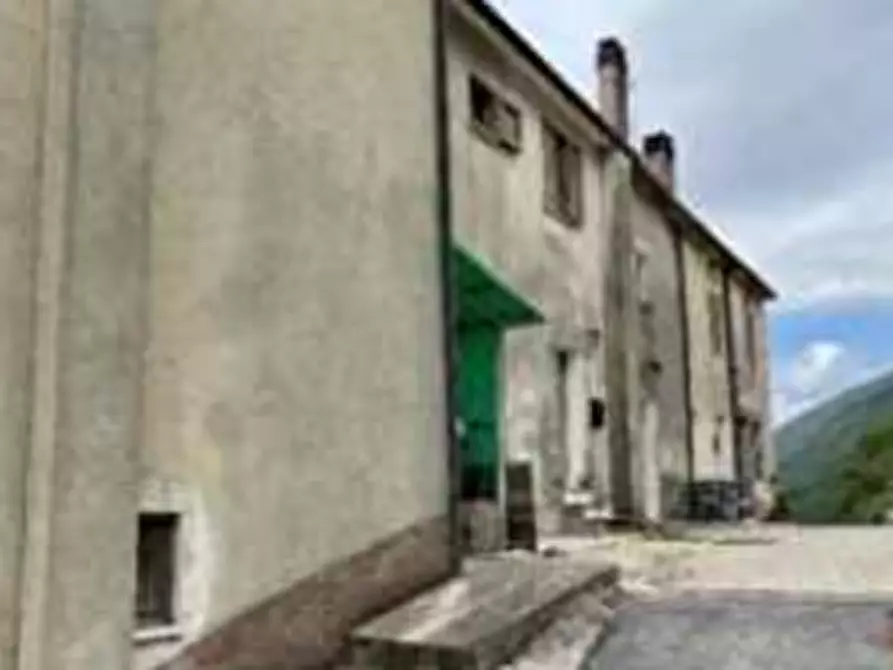 Immagine 5 di Rustico / casale in vendita  in Via Marchetti a Marostica