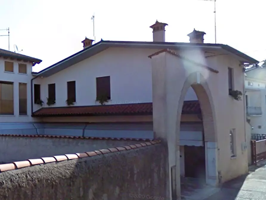 Immagine 4 di Negozio in vendita  in Via Benedetto Croce a Chiuppano