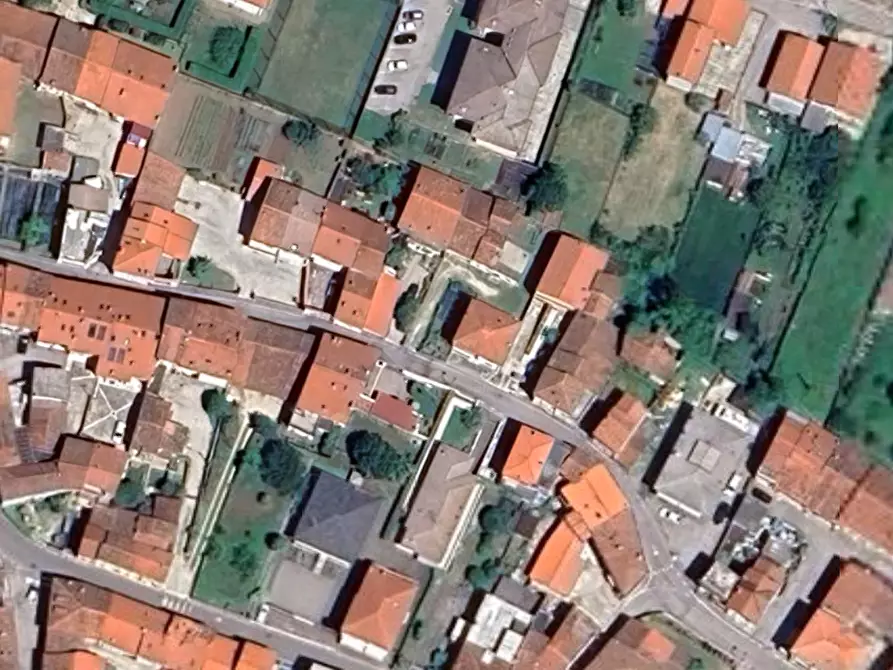 Immagine 12 di Negozio in vendita  in Via Benedetto Croce a Chiuppano