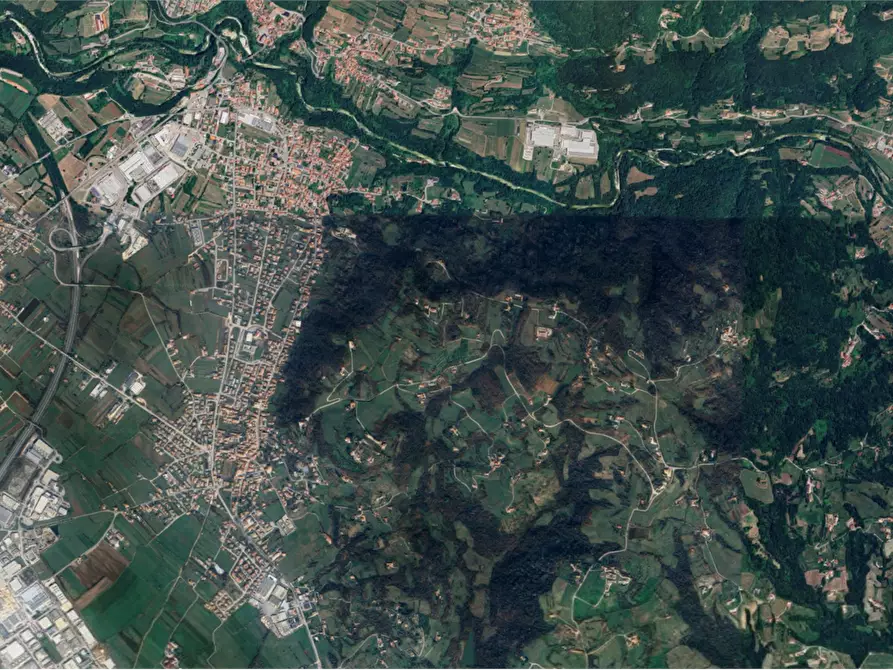 Immagine 15 di Negozio in vendita  in Via Benedetto Croce a Chiuppano