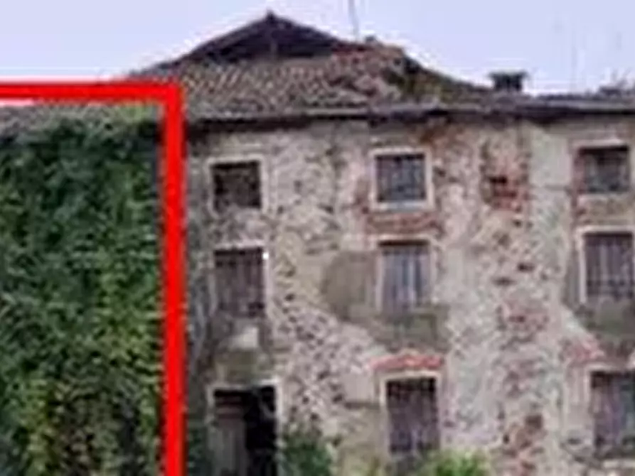 Immagine 16 di Rustico / casale in vendita  in Via Cesare Battisti a San Vito Di Leguzzano