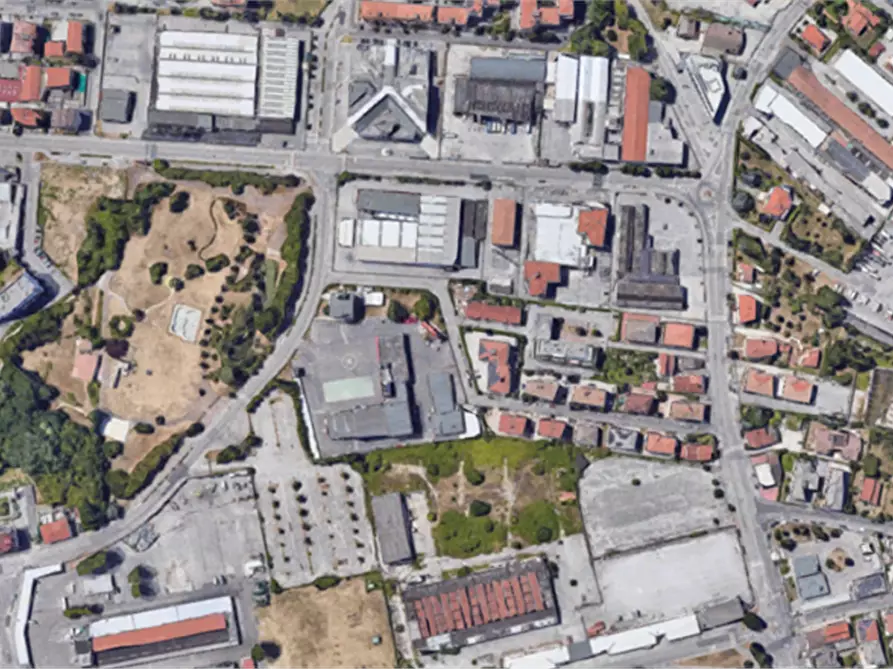 Immagine 7 di Negozio in vendita  in Viale Francesco Crispi a Vicenza