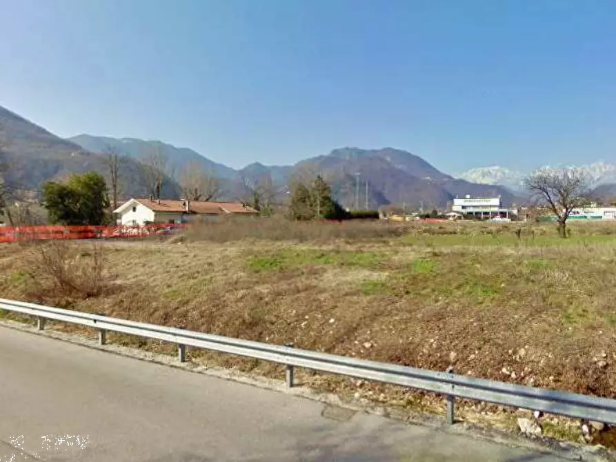 Immagine 2 di Terreno edificabile in vendita  in Via Riva del Cristo Schio a Schio