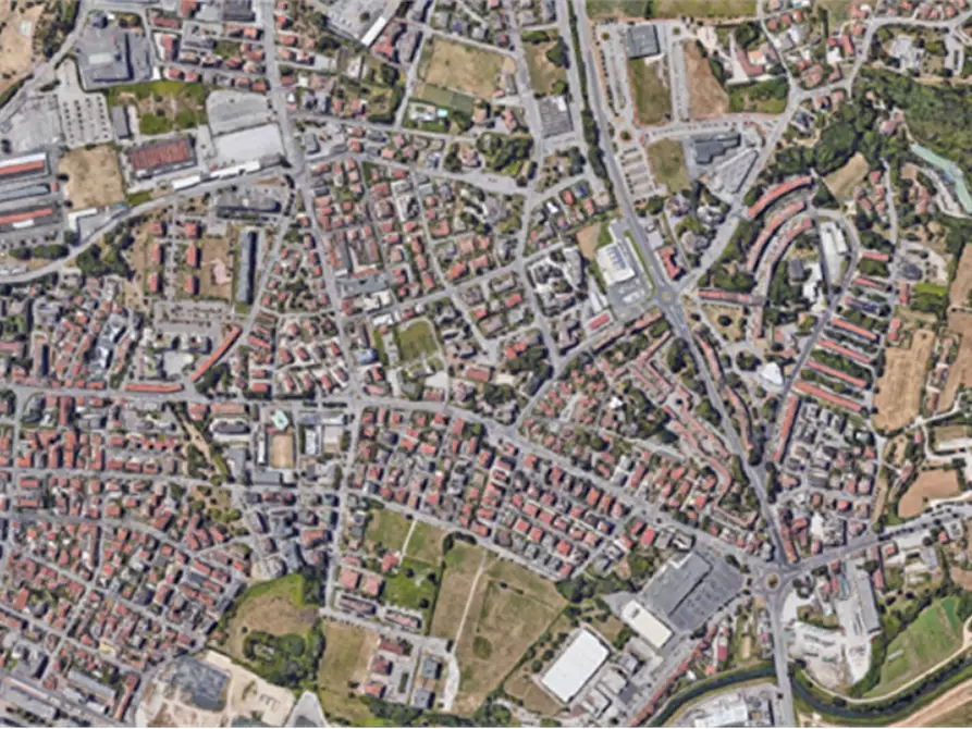 Immagine 8 di Negozio in vendita  in Viale Francesco Crispi a Vicenza