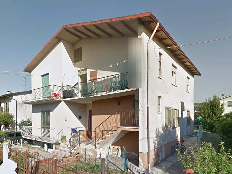 Immagine 3 di Appartamento in vendita  in Via Giuseppe Garibaldi a Montebello Vicentino