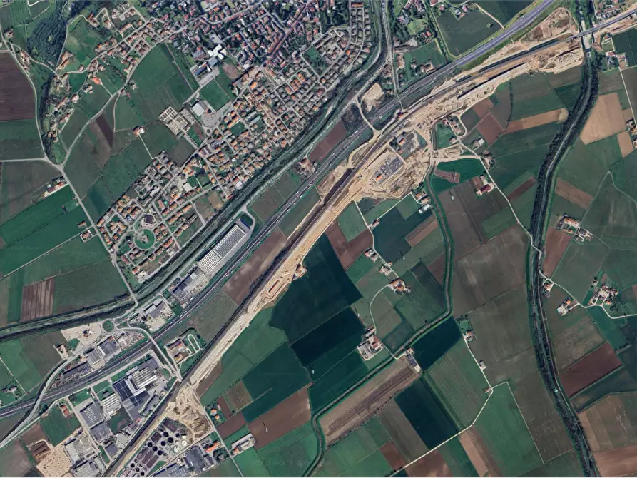 Immagine 14 di Appartamento in vendita  in Via Giuseppe Garibaldi a Montebello Vicentino