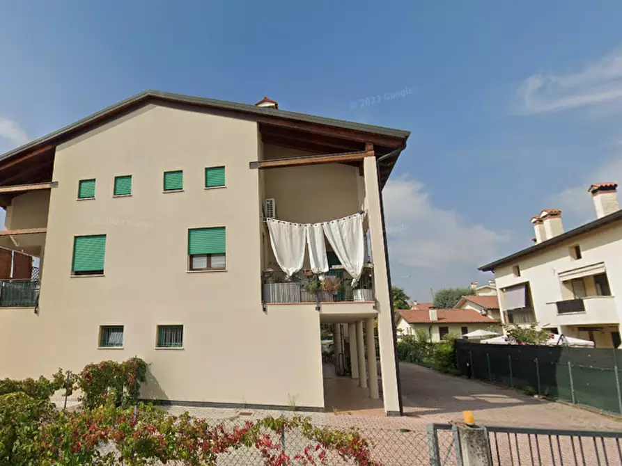 Immagine 6 di Appartamento in vendita  in Via Generale Dalla Chiesa a Bolzano Vicentino