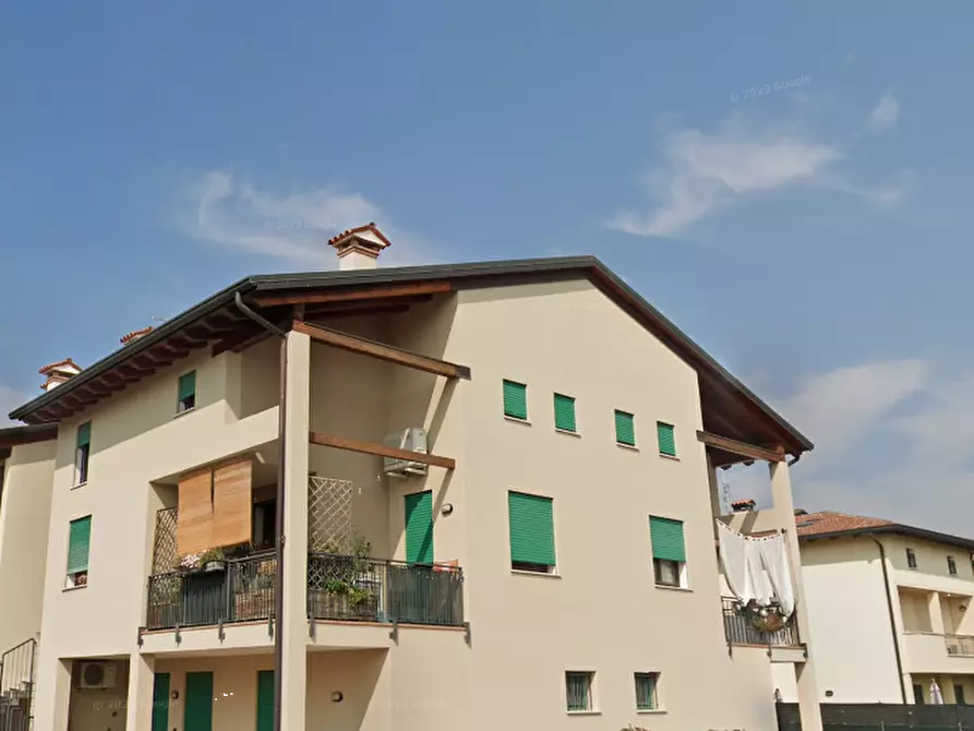 Immagine 7 di Appartamento in vendita  in Via Generale Dalla Chiesa a Bolzano Vicentino