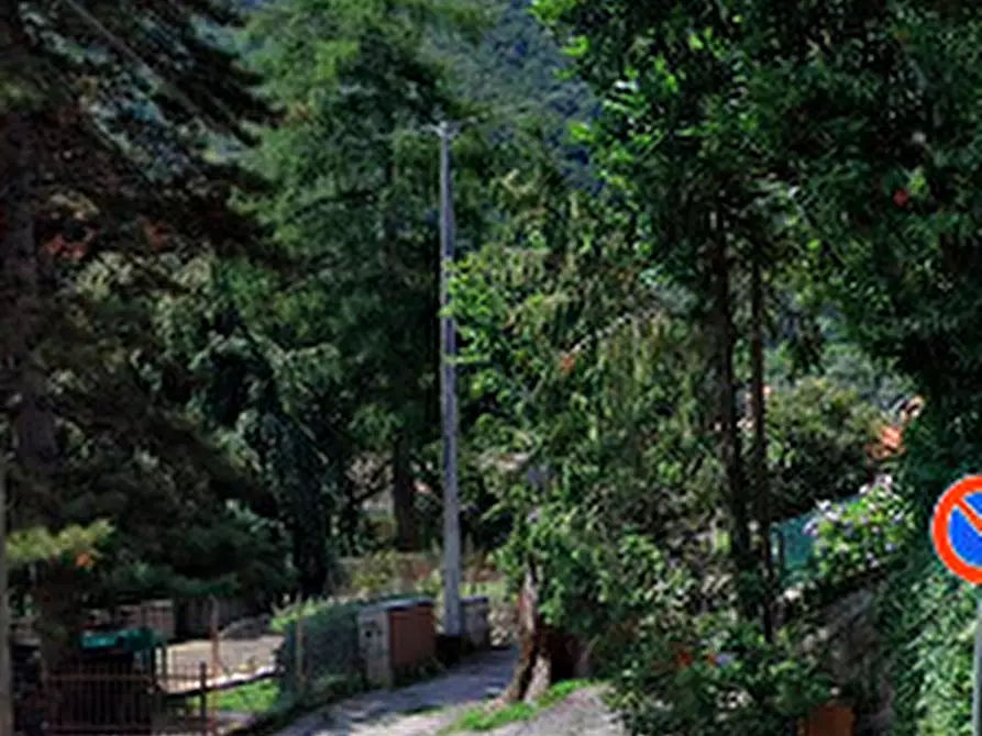 Immagine 4 di Hotel in vendita  in Via per Oneda a Valbrona