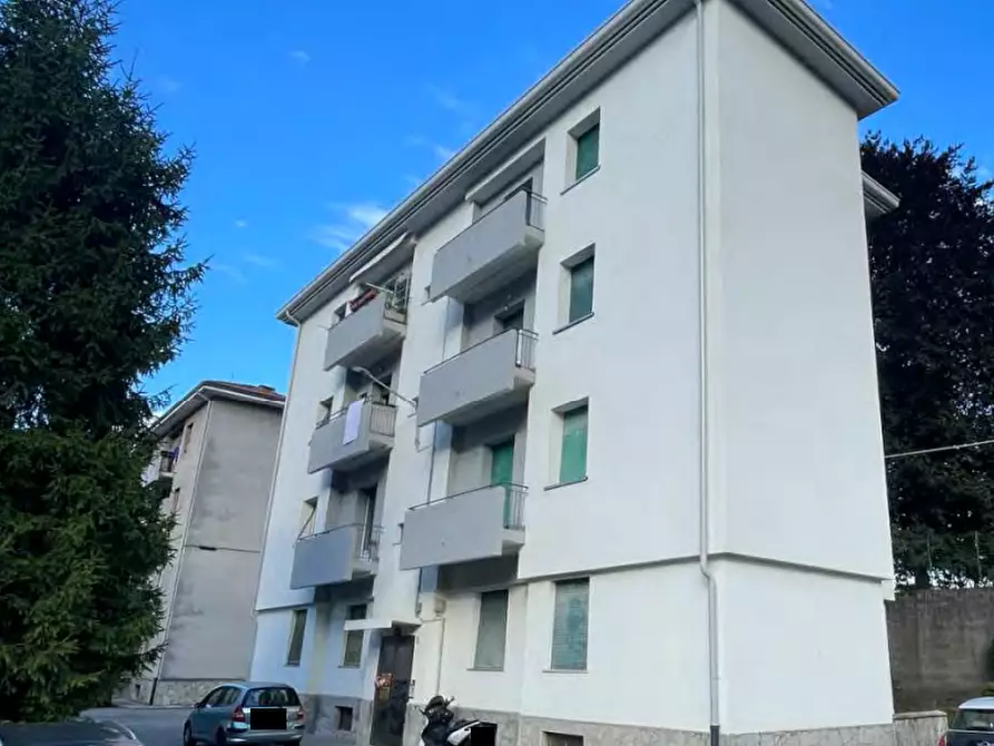 Immagine 2 di Appartamento in vendita  in Via Montessori a Como