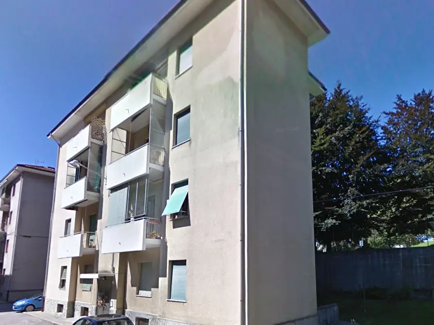 Immagine 4 di Appartamento in vendita  in Via Montessori a Como