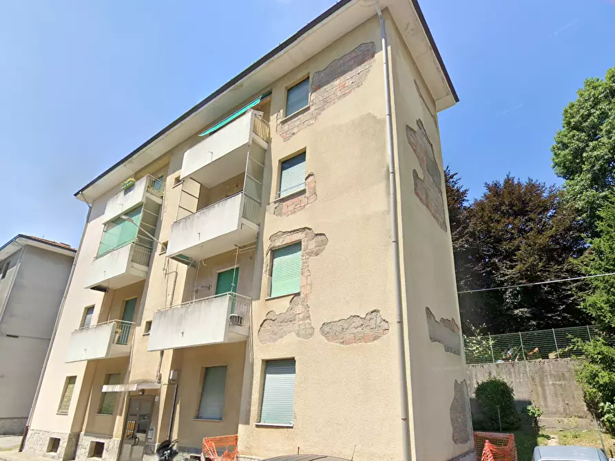 Immagine 5 di Appartamento in vendita  in Via Montessori a Como
