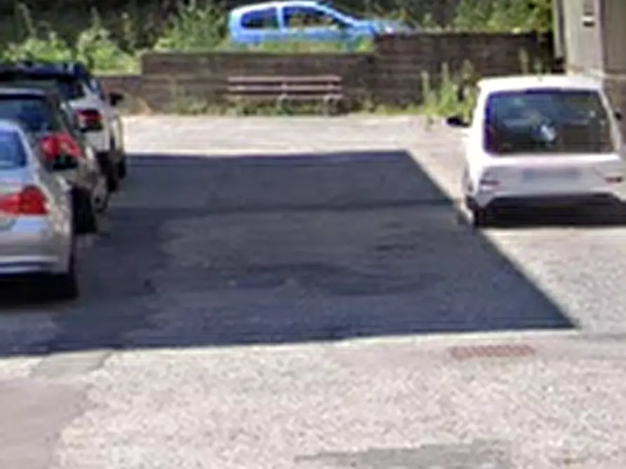 Immagine 11 di Appartamento in vendita  in Via Montessori a Como