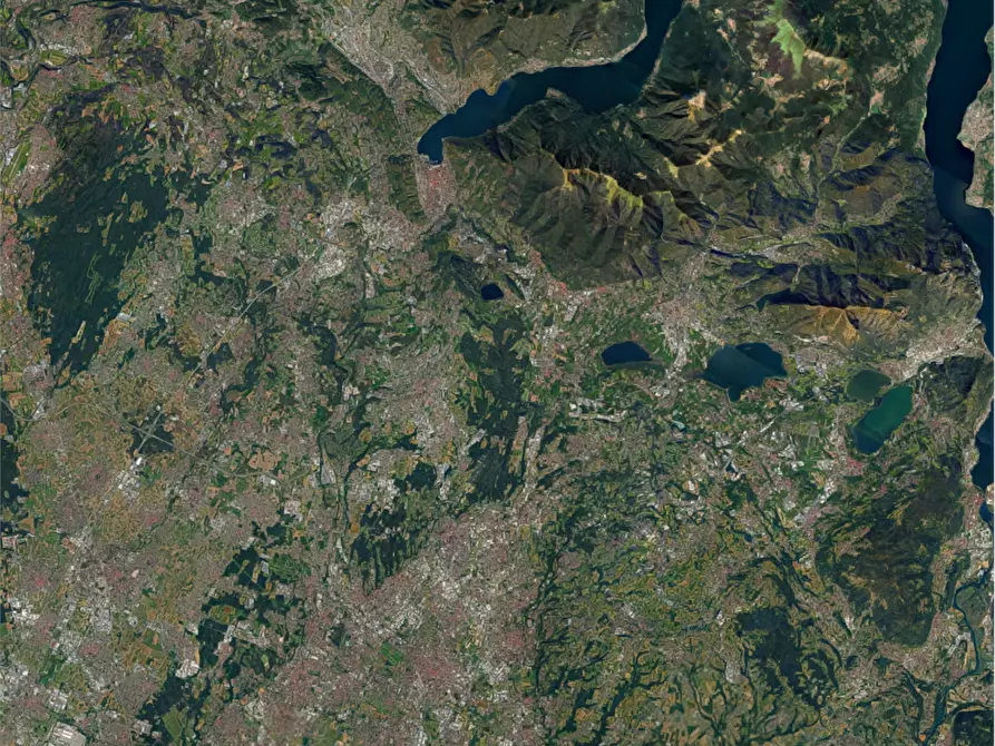 Immagine 17 di Appartamento in vendita  in Via Montessori a Como