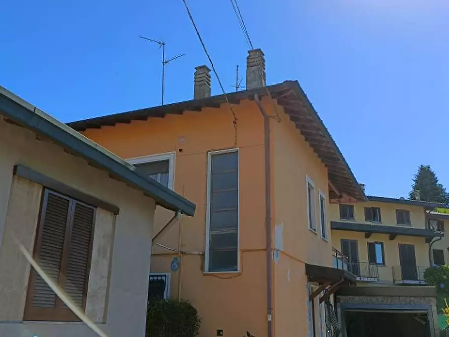 Immagine 2 di Appartamento in vendita  in Viale Varese a Binago