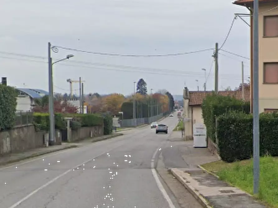 Immagine 11 di Appartamento in vendita  in Viale Varese a Binago