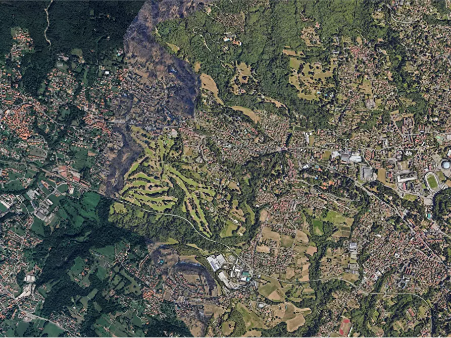 Immagine 3 di Appartamento in vendita  in Via Postale Vecchia a Luvinate