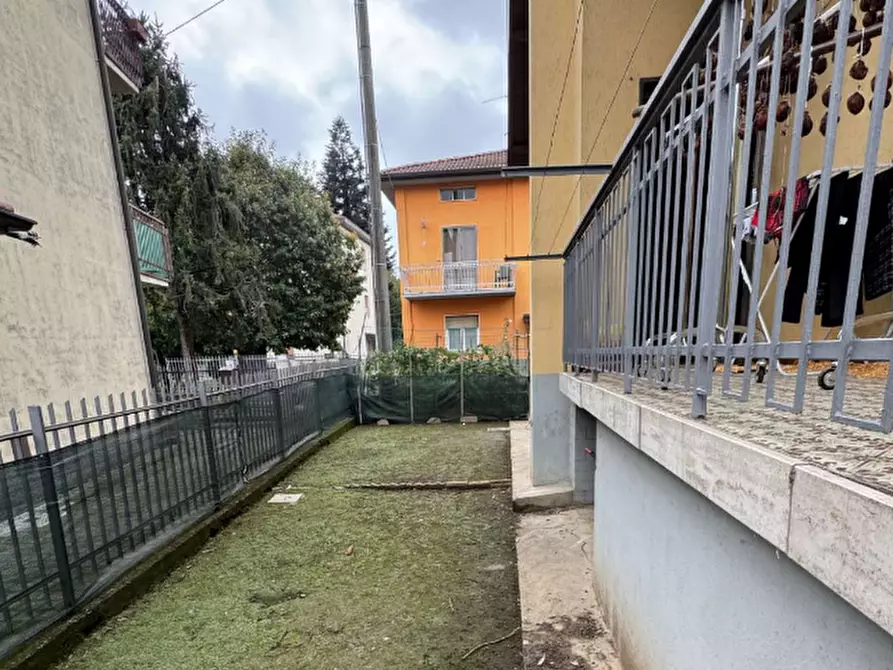 Immagine 23 di Villa in vendita  in Via Donizetti Gaetano a Brembate Di Sopra