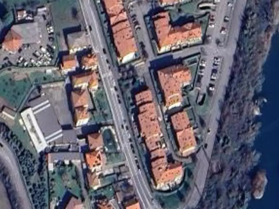 Immagine 30 di Villa in vendita  in Via Donizetti Gaetano a Brembate Di Sopra