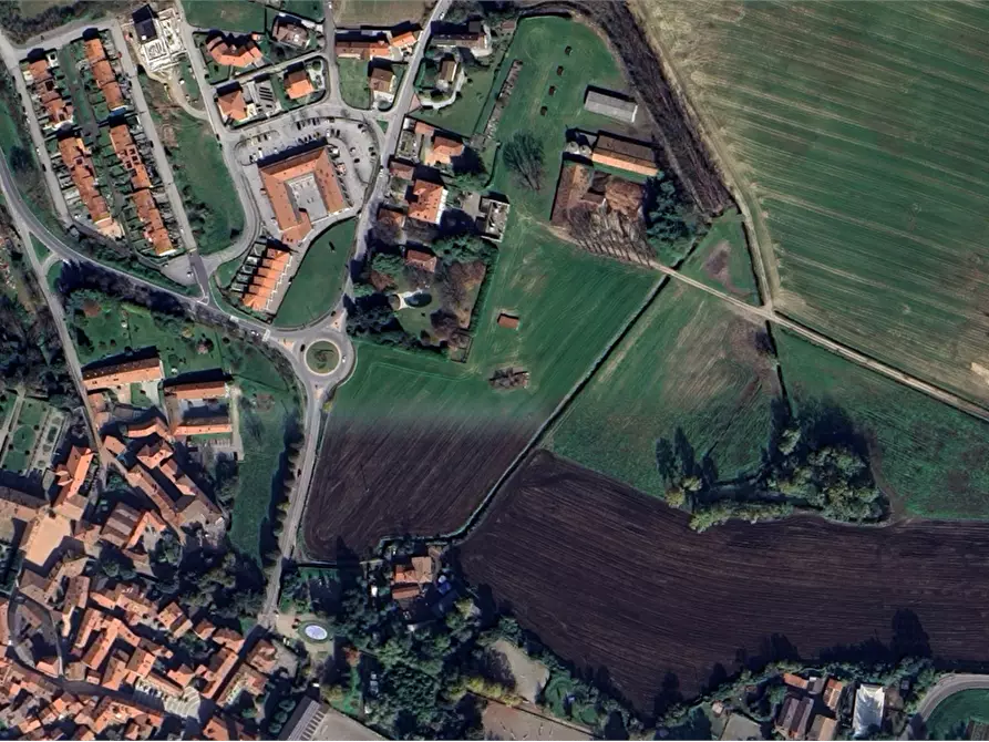 Immagine 8 di Negozio in vendita  in Via degli Alpini  a Bisuschio