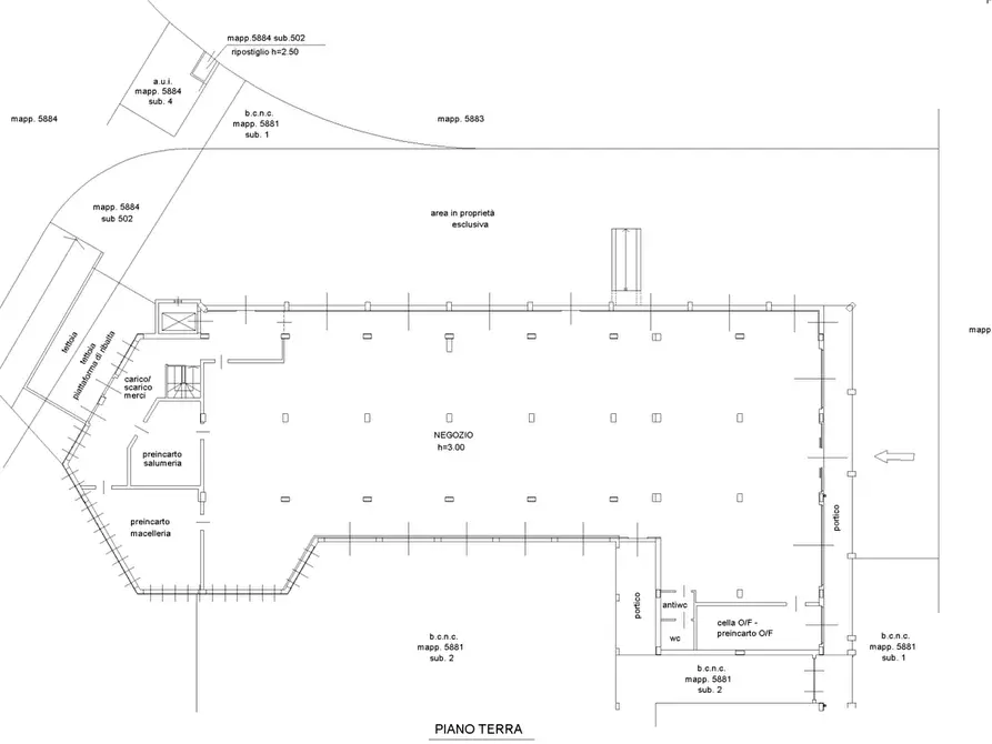Immagine 13 di Negozio in vendita  in Via degli Alpini  a Bisuschio