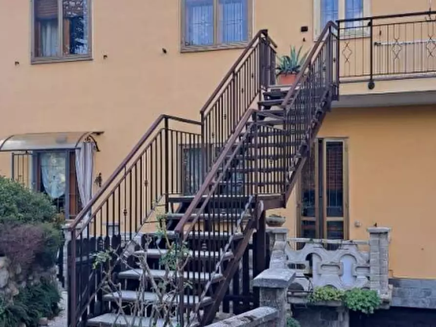 Immagine 2 di Porzione di casa in vendita  in Via Carso a Induno Olona