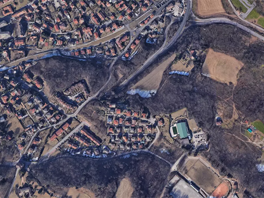 Immagine 24 di Porzione di casa in vendita  in Via Carso a Induno Olona