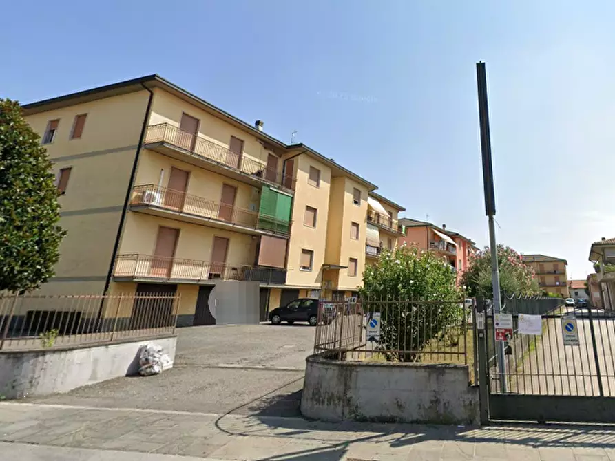 Immagine 5 di Appartamento in vendita  in Via Roma a Grumello Del Monte