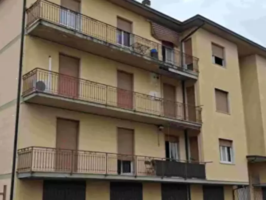 Immagine 14 di Appartamento in vendita  in Via Roma a Grumello Del Monte