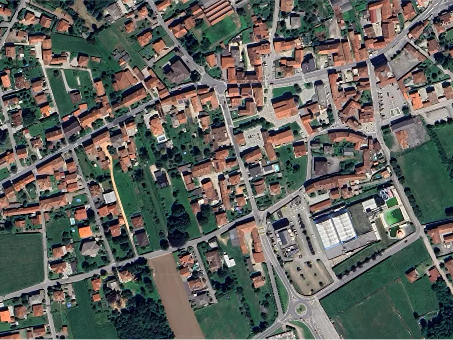 Immagine 15 di Appartamento in vendita  in Via Roma a Brebbia