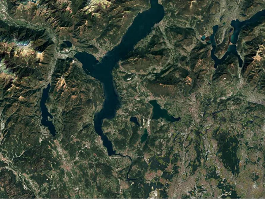 Immagine 20 di Appartamento in vendita  in Via Roma a Brebbia