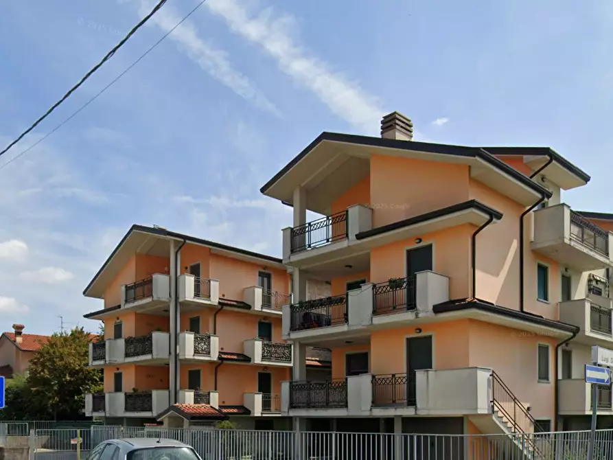 Immagine 3 di Appartamento in vendita  in Via Francesca a Caravaggio