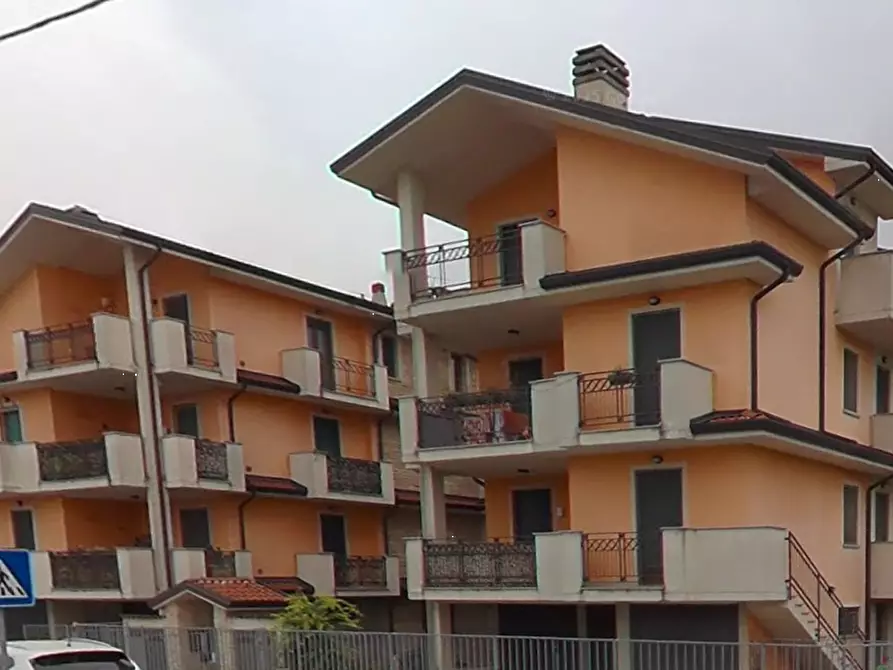 Immagine 10 di Appartamento in vendita  in Via Francesca a Caravaggio