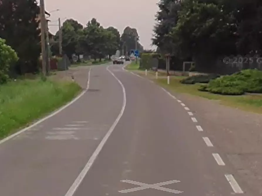 Immagine 13 di Appartamento in vendita  in Via Francesca a Caravaggio