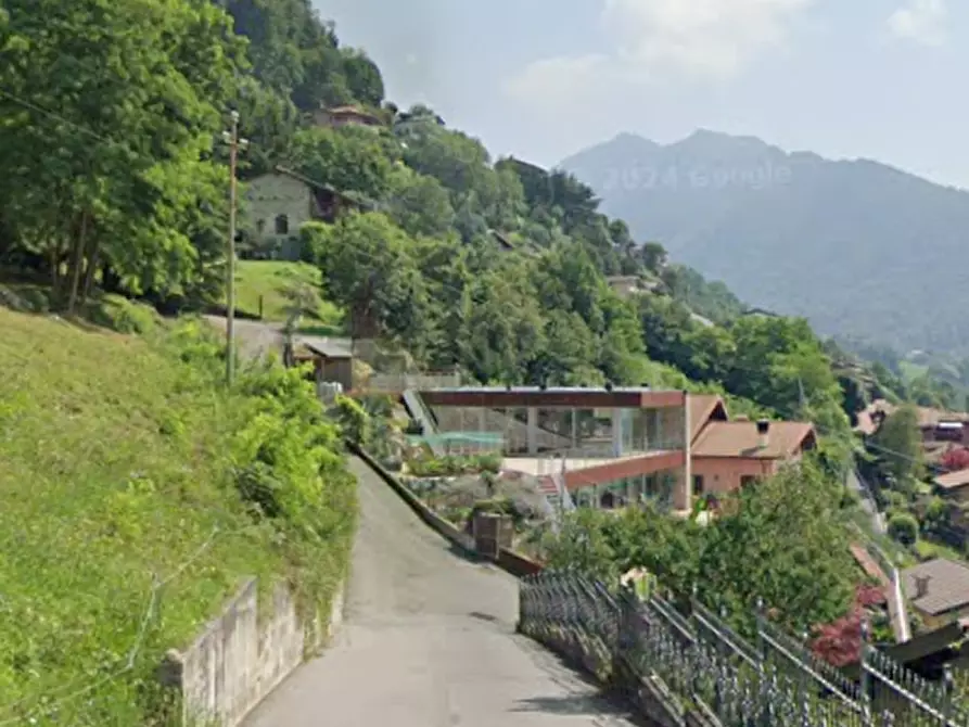 Immagine 16 di Villa in vendita  in Via Albarotti a Gandino