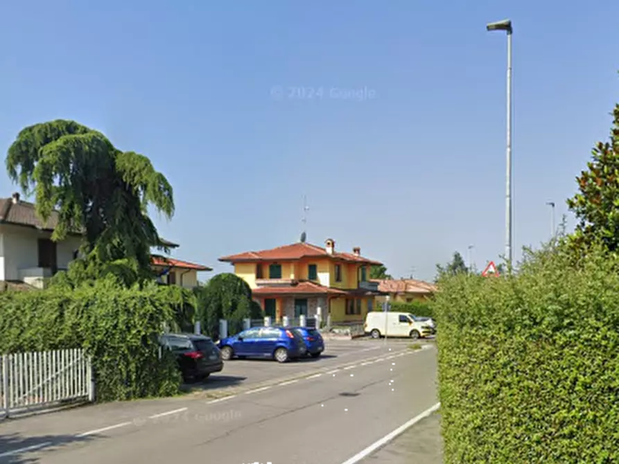 Immagine 19 di Appartamento in vendita  in Via della Malpensata a Romano Di Lombardia