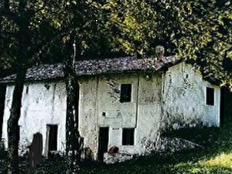 Immagine 20 di Rustico / casale in vendita  in Località Cassina a Primaluna