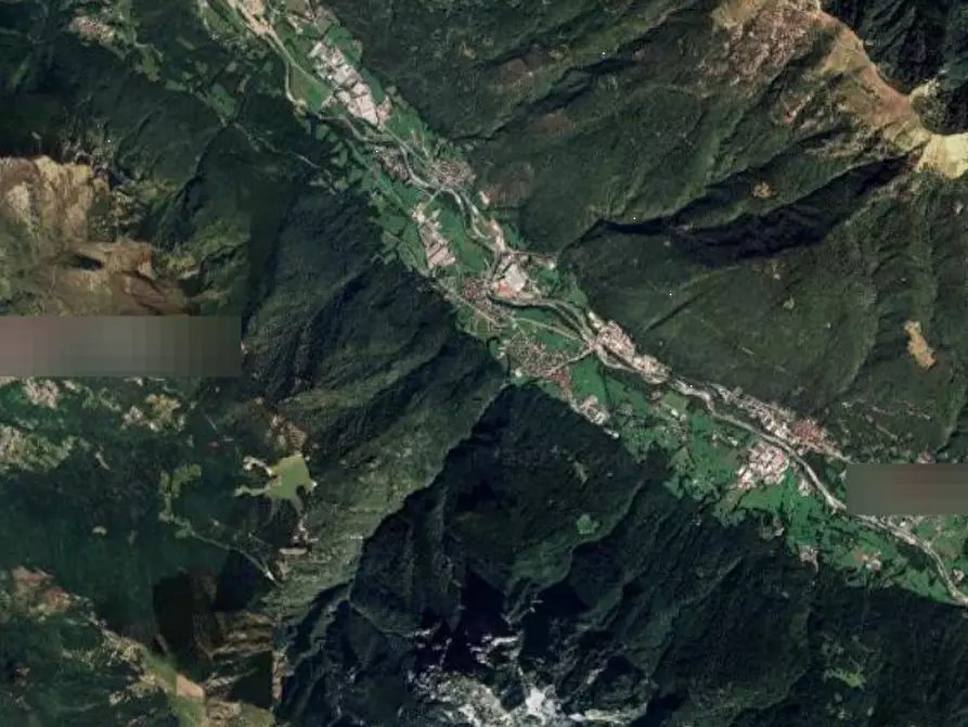 Immagine 2 di Terreno agricolo in vendita  in Cortenova a Cortenova