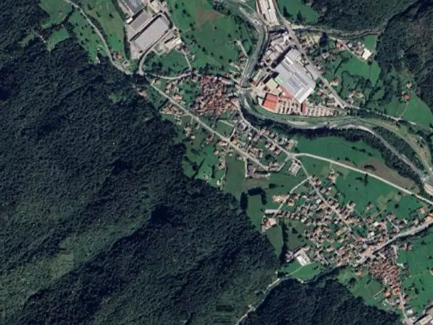 Immagine 3 di Terreno agricolo in vendita  in Cortenova a Cortenova