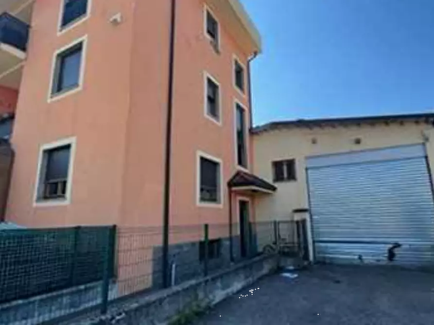 Immagine 3 di Ufficio in vendita  in Via Achille Grandi a Cantù