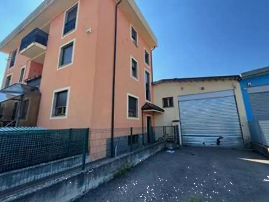 Immagine 4 di Ufficio in vendita  in Via Achille Grandi a Cantù