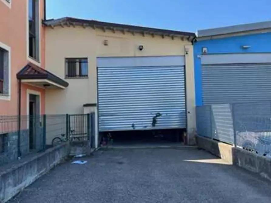 Immagine 6 di Ufficio in vendita  in Via Achille Grandi a Cantù