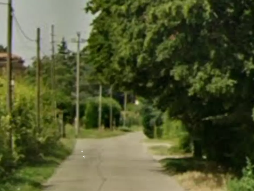 Immagine 11 di Terreno edificabile in vendita  in Via Luigi Cadorna a Carugo