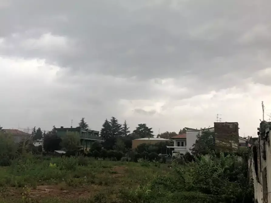 Immagine 15 di Terreno edificabile in vendita  in Via Luigi Cadorna a Carugo