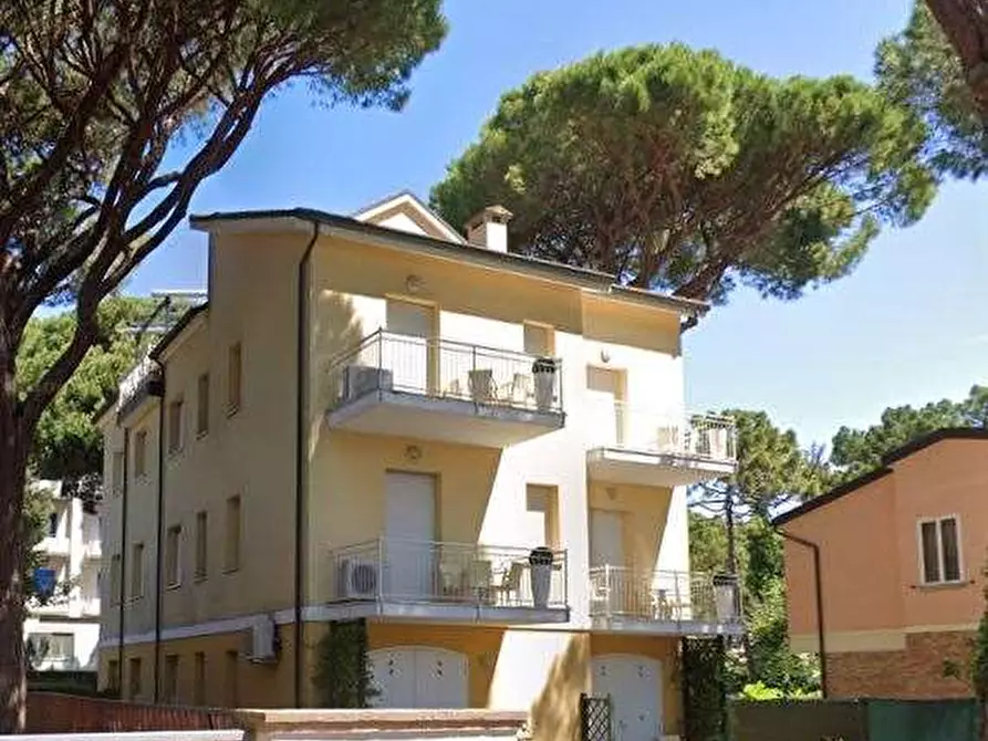 Immagine 13 di Stabile in vendita  in Via XIII Traversa a Cervia