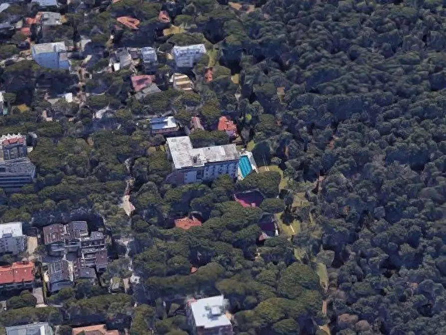 Immagine 17 di Stabile in vendita  in Via XIII Traversa a Cervia